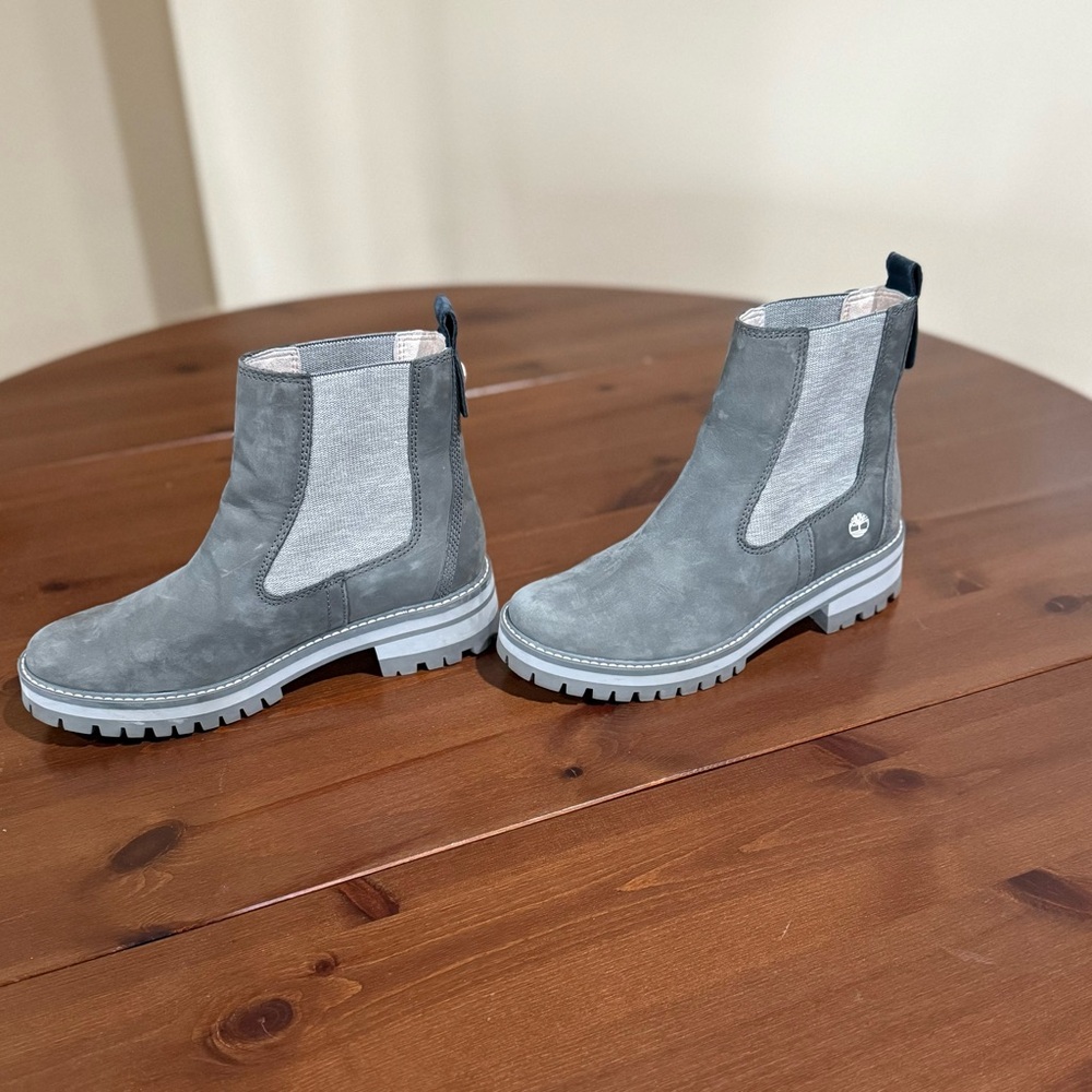 Timberland Gray Ankle Boots - Picture 3 of 9